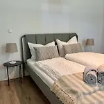 Tenne Apartment